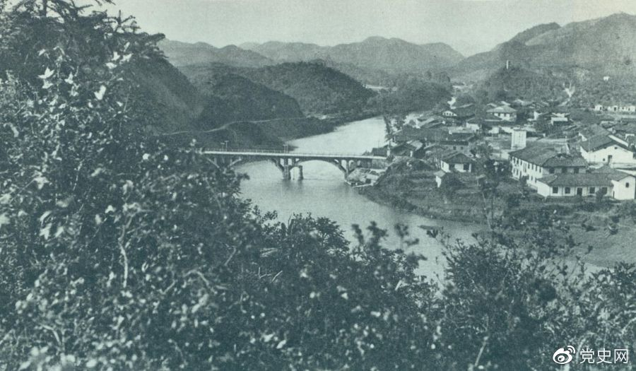 1930年12月，紅軍在龍岡地區(qū)殲滅國(guó)民黨軍第十八師近一萬(wàn)人，活捉敵師長(zhǎng)張輝瓚。圖為作戰(zhàn)舊址江西興國(guó)東北的龍岡。